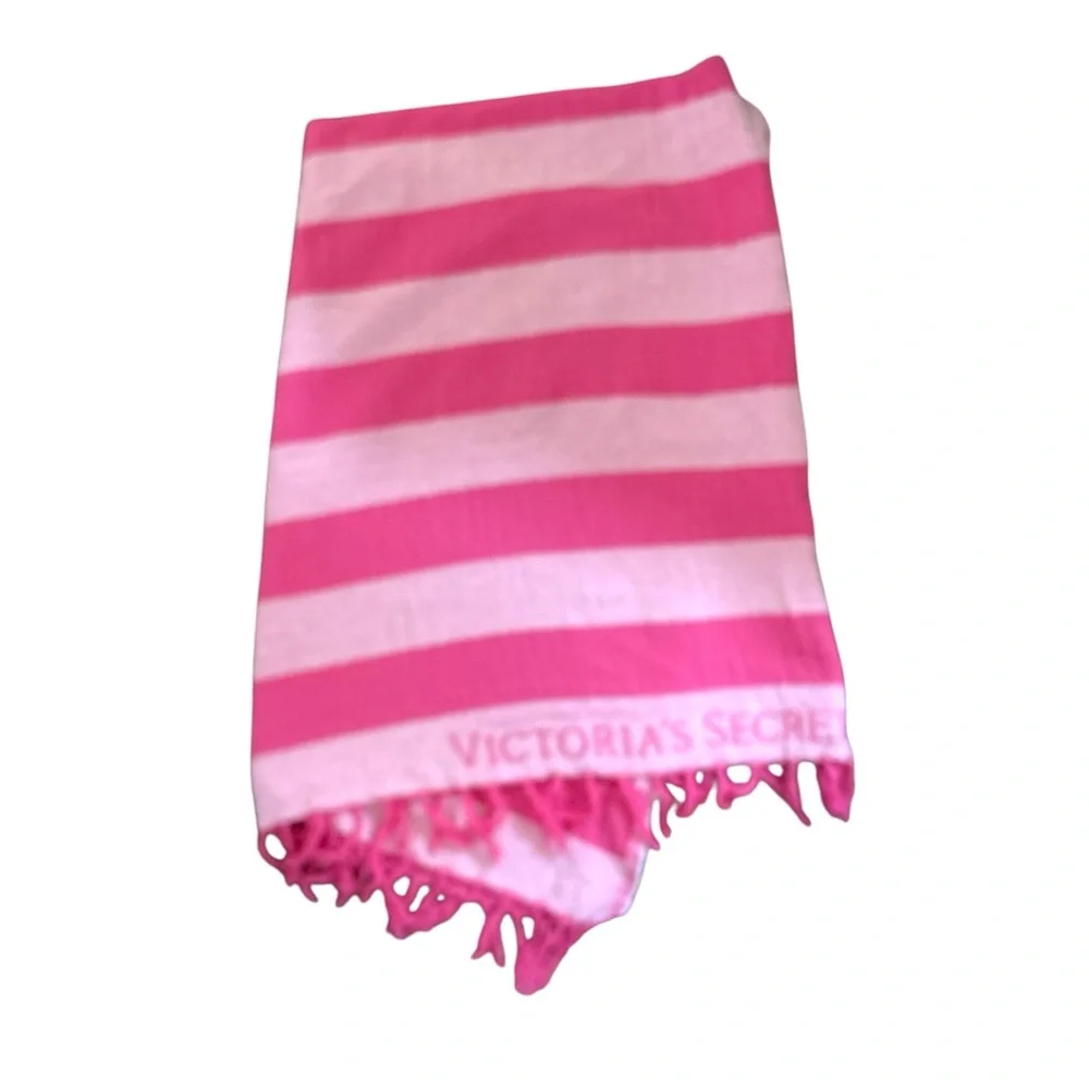 VICTORIA’S SECRET➕Fringe Oversized Beach Blanket